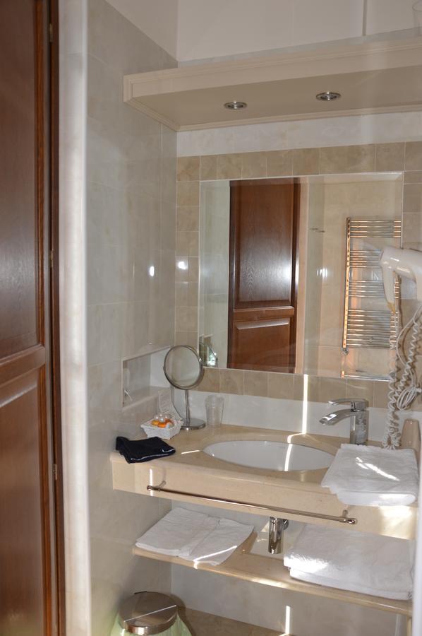 Roccamonfina Palace Hotel 외부 사진