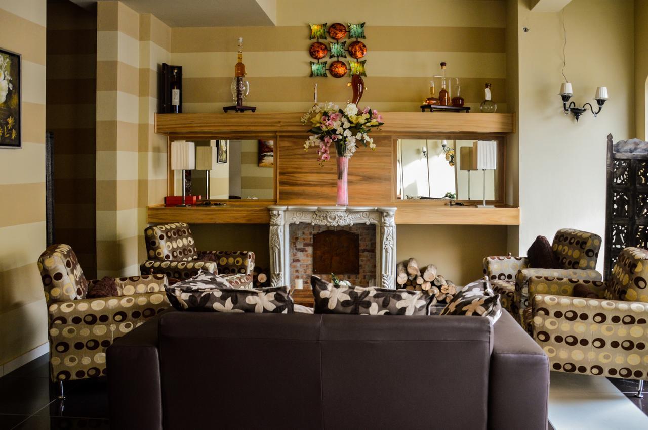 Roccamonfina Palace Hotel 외부 사진