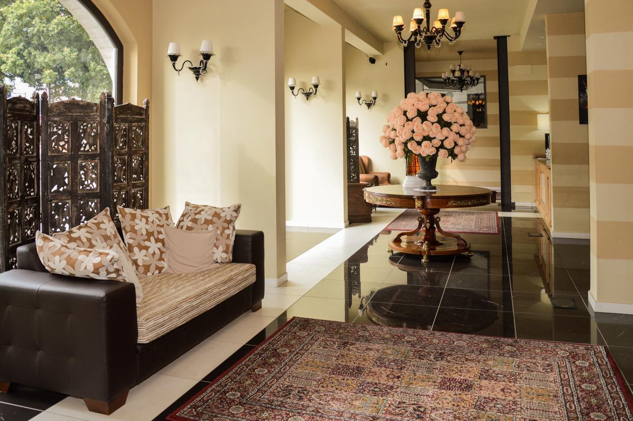 Roccamonfina Palace Hotel 외부 사진